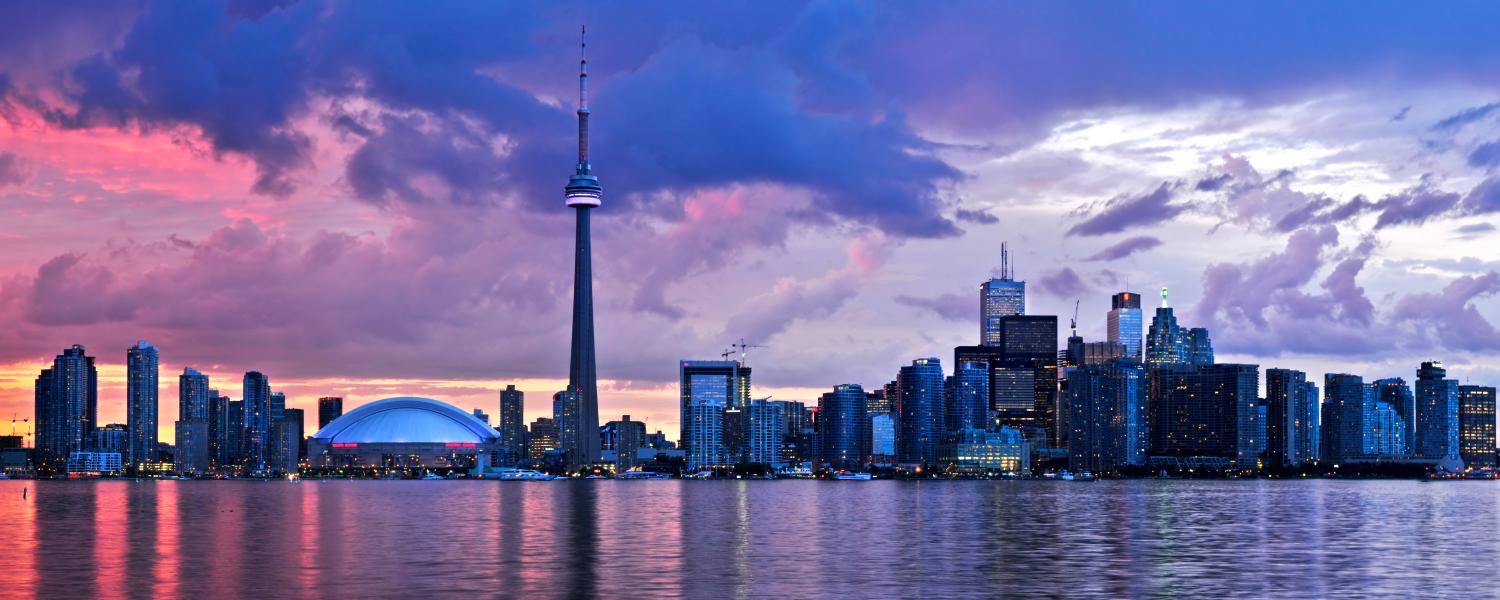banner of 5 PLACES TO VISIT IN TORONTO.